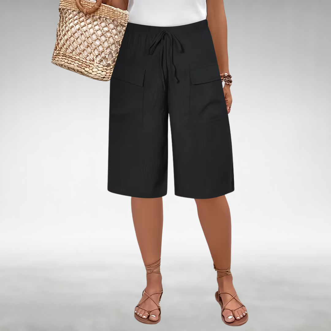 Carmen™ | Capri Trousers with a Relaxed Fit