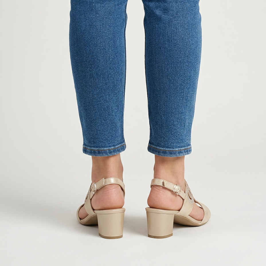 Gea – Comfortable women’s heeled sandals