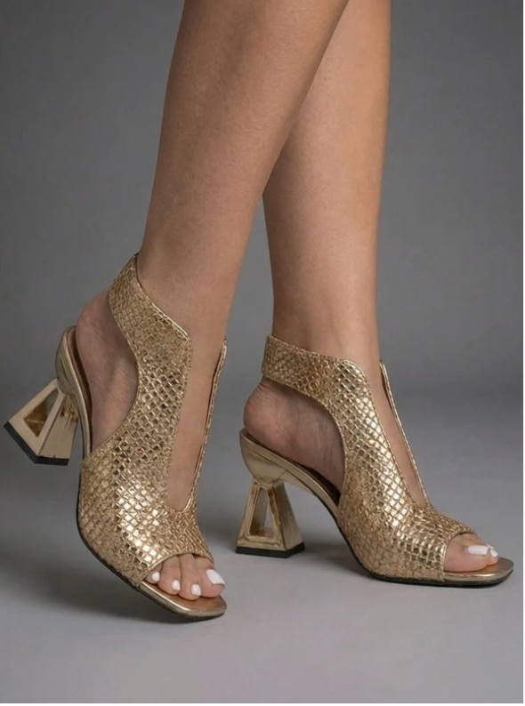 Vittoria | Elegant braided sandals