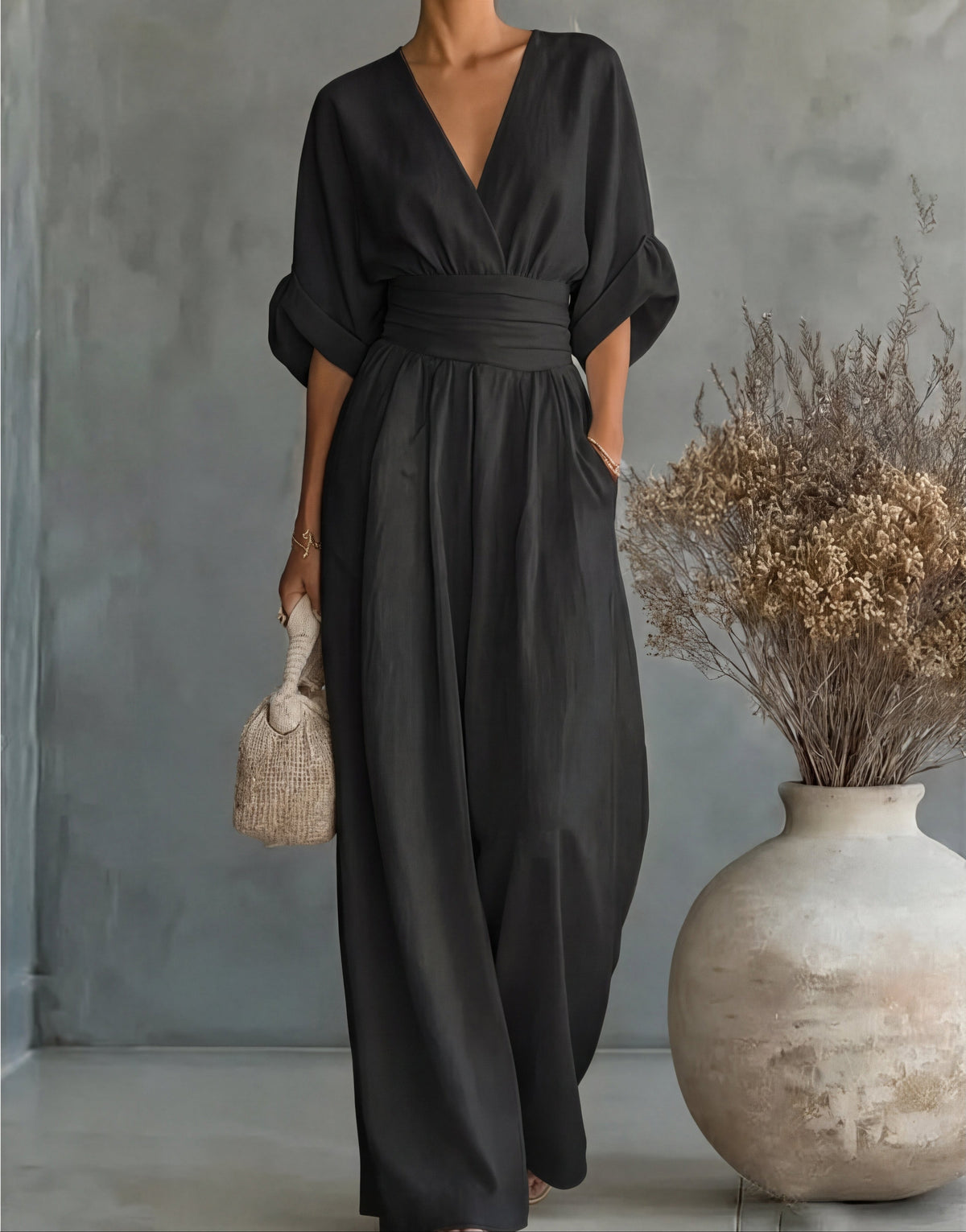 Daniela | Elegant V-neck wide-leg jumpsuit